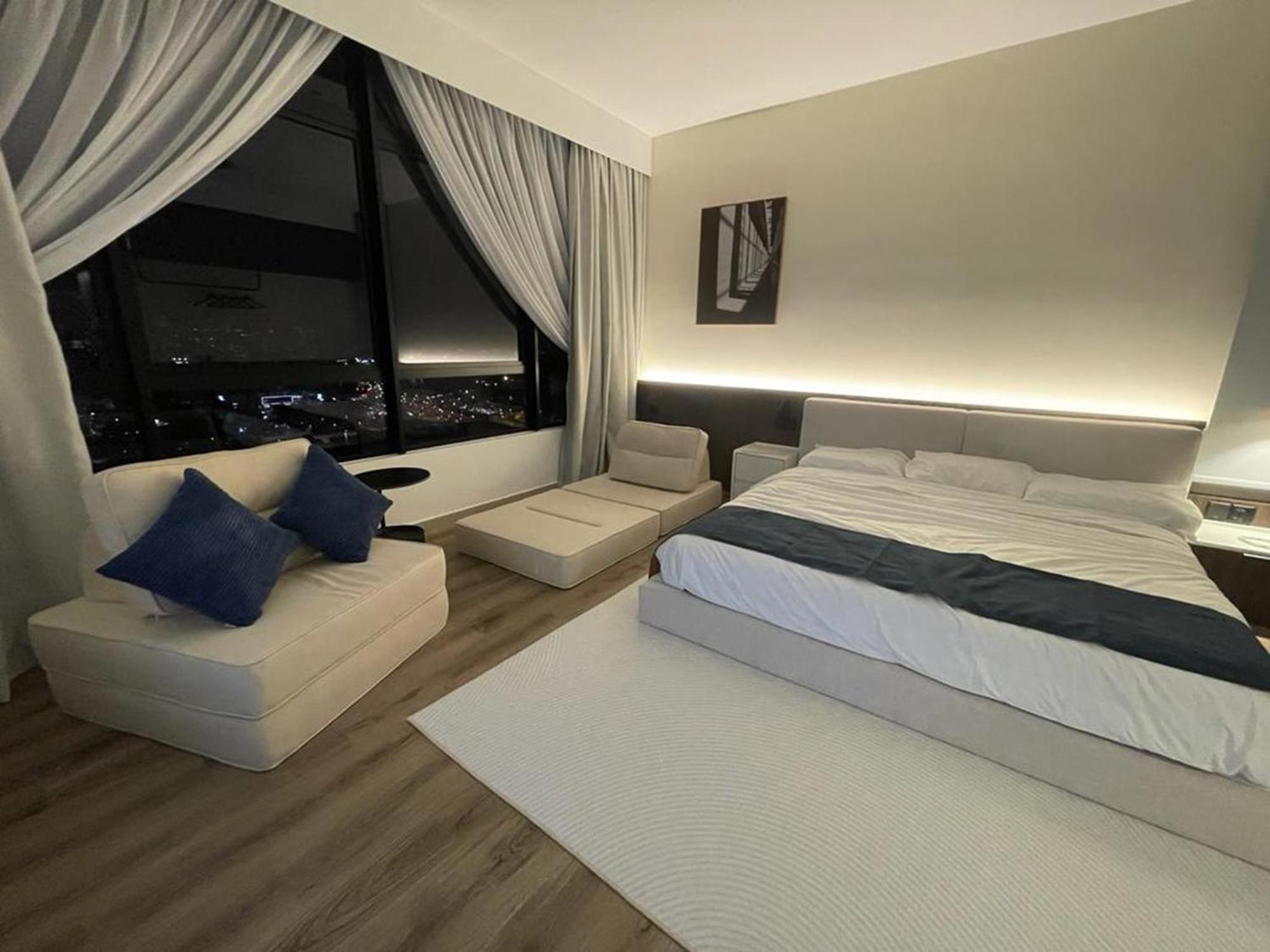 Twin Tower Johor Bahru By Glex Apartment Exterior photo